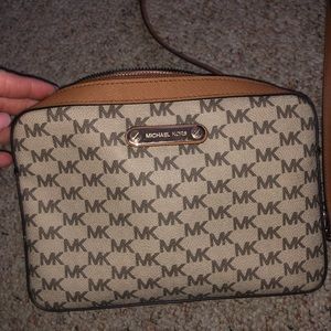 Authentic Michael kors purse
